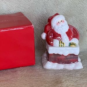 Great gift! Candles! Bundle of new in box all-season holiday candle variety set